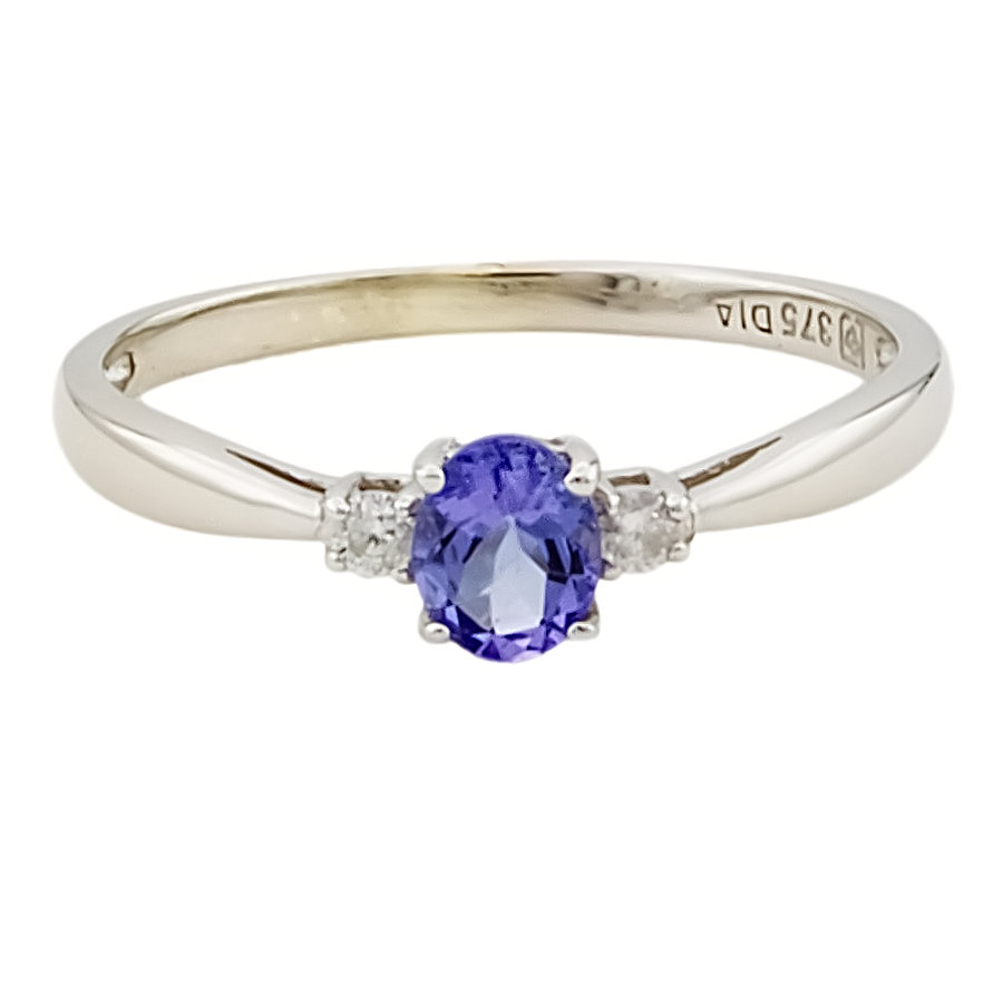 9ct white gold Tanzanite/Diamond 3 stone Ring size O